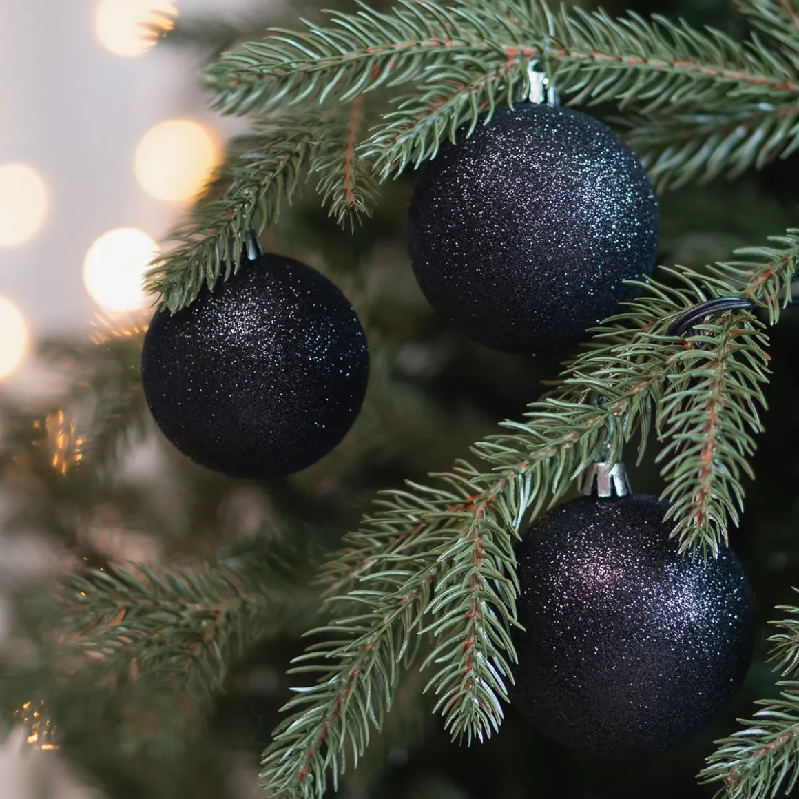 12 Schwarze Glitter-Weihnachtskugeln In Praktischer Box