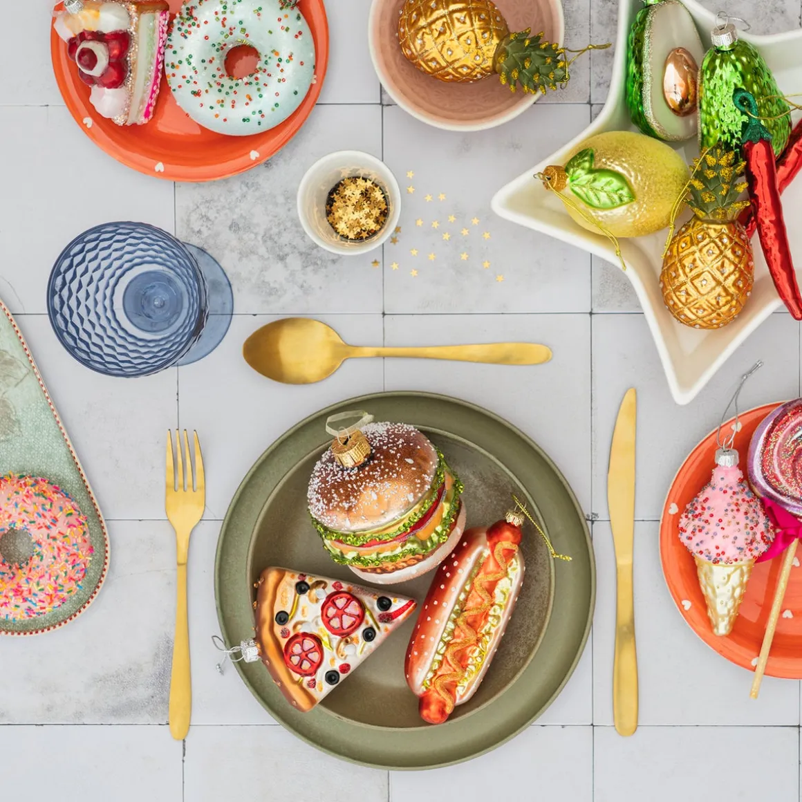 Frische Zitronen Als Weihnachtsanhänger Für Einen Lustigen Baum