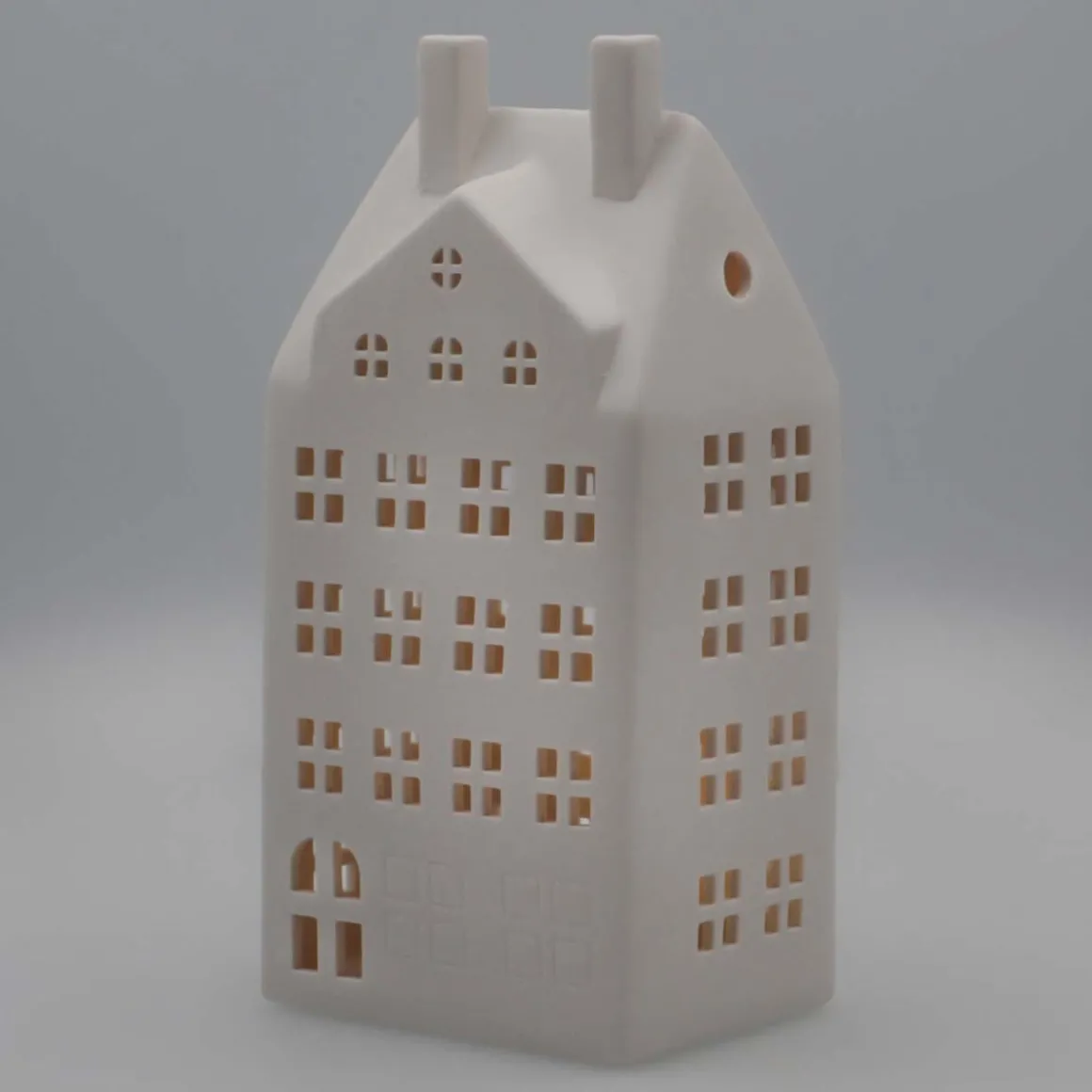 Großes LED Lichthaus, Weiß, Porzellan, 27 Cm