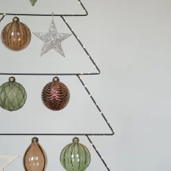 Hellbraune Weihnachtskugel Mit Glitzerstreifen