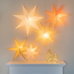 Kleiner Voluminöser Silberner LED-Weihnachtsbaum Aus Craquelé-Glas