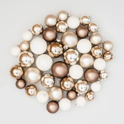 Moderne Scandi Natural Weihnachtskugel-Set 44 Stück In Praktischer Box