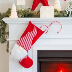 Rote Weihnachtssocke Mit Weihnachts-Gnom