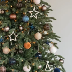 Unzerbrechliche Samt-Weihnachtskugel In Cognac