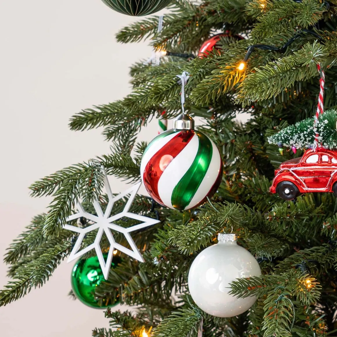 Weihnachtskugel Swirl, Rot-weiß-grün, Glas, 8 Cm